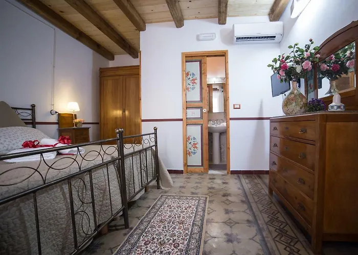 Teresa 4* Santa Teresa Di Riva